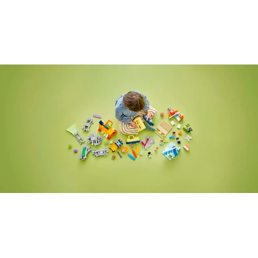 LEGO DUPLO Big Interactive Community Train Set – Educational Toddler Toy with Fun Learning Features - LEGO - Image 2