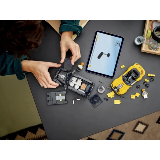 LEGO Speed Champions Mercedes‑AMG G 63 & SL 63 Car Set – Precision Builds for Luxury Car Enthusiasts - LEGO - Image 4