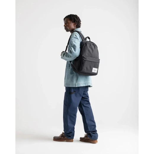 Herschel Classic XL Backpack – Raven Crosshatch Pattern – 30L Capacity – Durable & Stylish - Herschel - Image 5