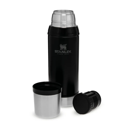 Stanley Classic Legendary Bottle 0.75L - Matte Black Pebble - Stanley - Image 2