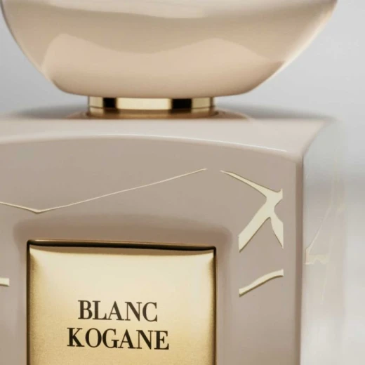 Giorgio Armani Blanc Kogane Eau de Parfum Luxury Unisex Fragrance 100ml All Occasions - Giorgio Armani - Image 2