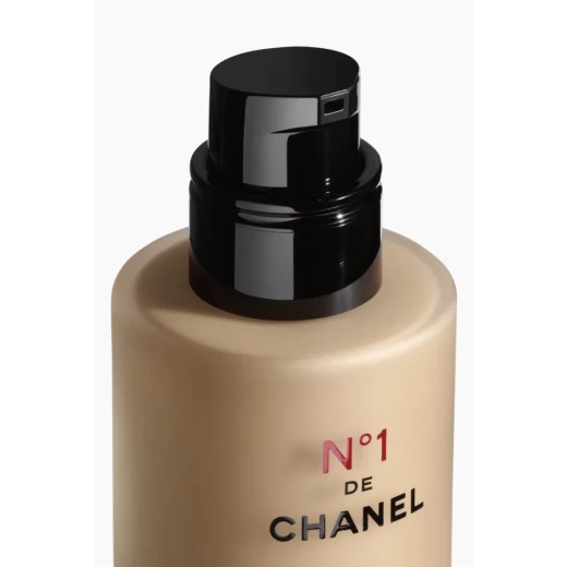 CHANEL N°1 DE CHANEL Revitalizing Foundation 30ml Luminous Radiant Complexion Makeup - Chanel - Image 3