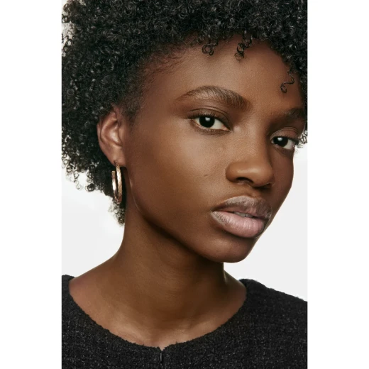 CHANEL Ultra Le Teint Longwear Flawless Finish Foundation All Skin Types Natural Matte Makeup - Chanel - Image 4