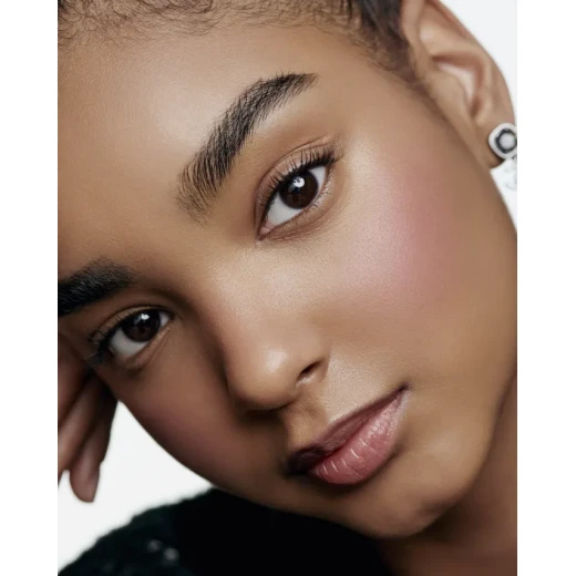 CHANEL Joues Contraste Intense Cream to Powder Blush Rose Ardent 70 Radiant Glow Makeup for Cheeks 4g - Chanel - Image 3