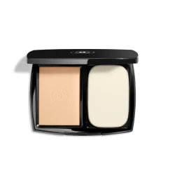 CHANEL Ultra Le Teint Compact Foundation Flawless Matte Finish All Day Wear Buildable Coverage