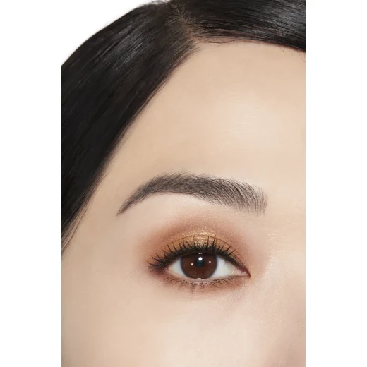 Chanel Les Beiges Healthy Glow Eyeshadow Palette Deep for Deeper Skin Tones Radiant Makeup Look - Chanel - Image 5