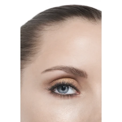 Chanel Les Beiges Healthy Glow Eyeshadow Palette Deep for Deeper Skin Tones Radiant Makeup Look - Chanel - Image 4