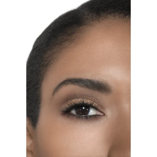 Chanel Les Beiges Healthy Glow Eyeshadow Palette Deep for Deeper Skin Tones Radiant Makeup Look - Chanel - Image 6