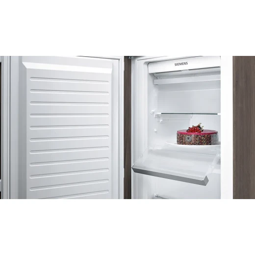 Siemens GI38NP60 Built-in Freezer | NoFrost Technology | SoftClose Door 60cm 213Litr - Siemens - Image 8