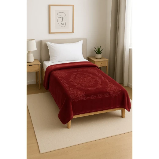 Embroidered velvet winter single blanket - 160 x 220 cm | Weight 2 kg, soft and warm, Burgundy Embroidered velvet winter single blanket - 160 x 220 cm | Weight 2 kg, soft and warm, Burgundy