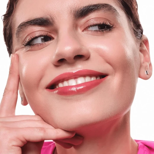 Essence Hydra Kiss Lip Tint 01 Blushing Nude 4ml, Long-Lasting Liquid Lipstick - Essence - Image 4