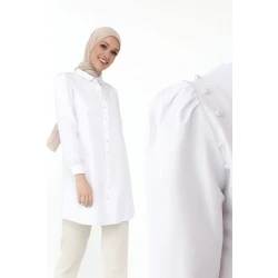 قميص نسائي ستاتي بأزرار لولو، مقاس 44  تصميم كلاسيكي أنيق من قماش ناعم ومريح مثالي للعمل والخروجات اليومية سهل التنسيق مع الجينز أو البناطيل القماشية