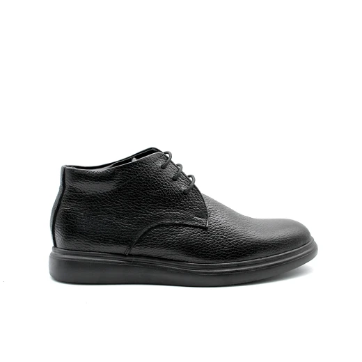 بوت رجالي برباط جلد أسود بنعل سميك وعصري (Chunky Sole) – حذاء شتوي كاجوال عالي الجودة – متانة وأناقة لجميع الإطلالات اليومية 41 - شووز - Image 5