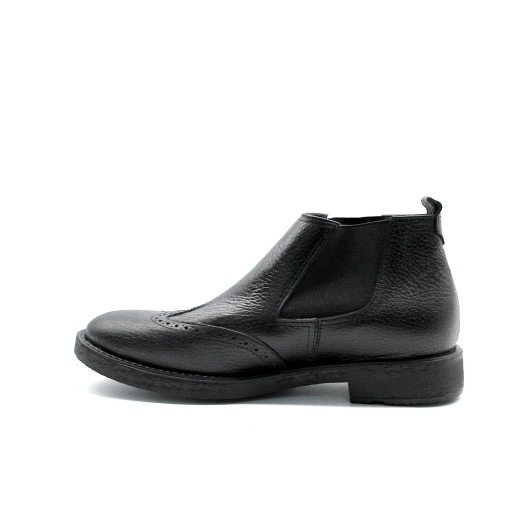 Luxury men's black leather Chelsea boots – classic, easy-to-wear brogue design – perfect for work and smart-casual looks Size 44 - Shooz - Image 2