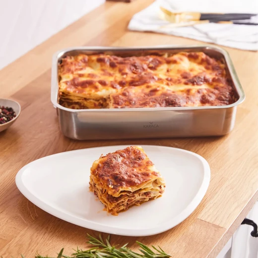 Karaca Mutfaksever Stainless Steel Lasagna Pot Size: 30 × 21 cm, perfect for lasagna and family-size dishes High-Quality Stainless Steel: Durable, rust-resistant material for long-lasting and healthy cooking. - karaca - Image 6