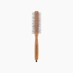 فرشاة شعر 3VE إيطاليا رقم 0586 ذات جودة احترافية للعناية اليومية والتصفيف بشعيرات متينة ومقبض مريح، مناسبة لجميع أنواع الشعر وأطواله - 3 في اي