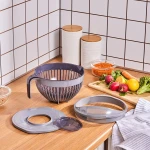 طقم أوعية خلط 3 في 1 من كاراجا مع غطاء ومنخل وميزان مدمج، آمنة للاستخدام في غسالة الأطباق، لون رمادي، مجموعة 3 قطع لتحضير المطبخ والخبز - كراجا