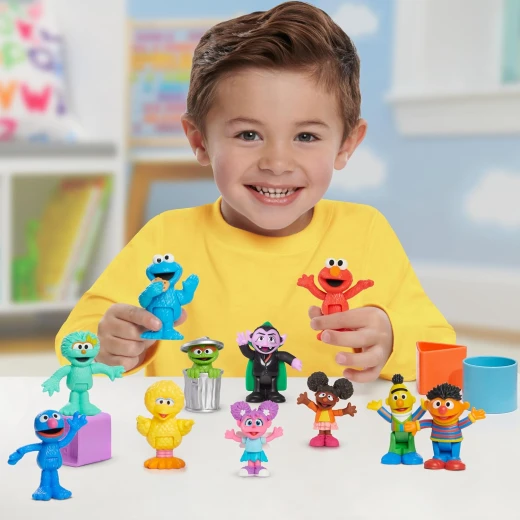Just Play Sesame Street Neighborhood Friends Deluxe Figures 10pk Target Exclusive - Image 2