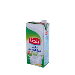 حليب بلدنا طويل الأجل قليل الدسم، لتر واحد، منتج ألبان سائل، لذيذ وصحي، خيار مثالي للاستهلاك اليومي، مثالي للمشروبات والطبخ