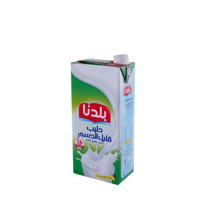حليب بلدنا طويل الأجل قليل الدسم، لتر واحد، منتج ألبان سائل، لذيذ وصحي، خيار مثالي للاستهلاك اليومي، مثالي للمشروبات والطبخ - بلدنا