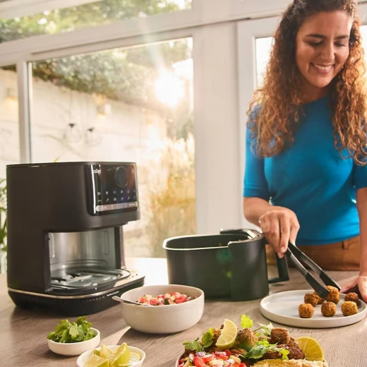 قلاية براون MultiFry 5 الهوائية 2 في 1 HF 5050 أسود، تقنية RealOven، سعة 6.0 لتر - Image 3