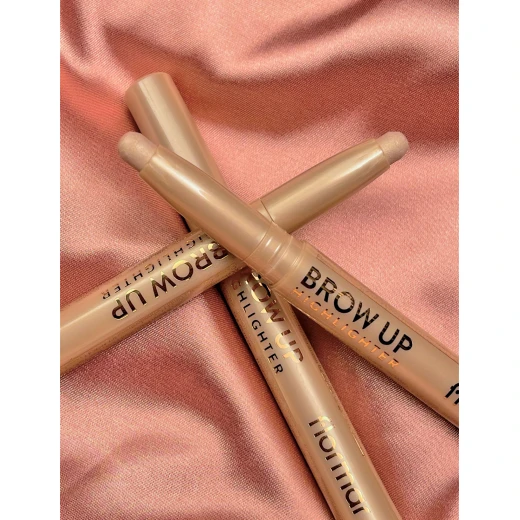Flormar Brow Up Highlighter Pencil Champagne 000, Long-Lasting Eyebrow Makeup, 1.4 G - Image 5