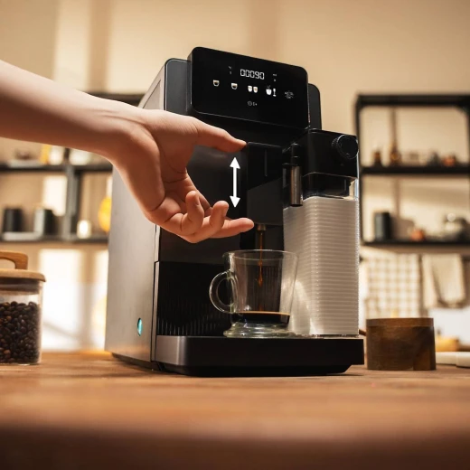 Cecotec Cremmaet Latte Art Fully Automatic Coffee Machine 19 Bar with Built-In Conical Grinder, Milk Tank & 6 Drinks + Free Voucher and Espresso Beans Gift - Cecotec - Image 4