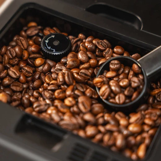 Cecotec Cremmaet Latte Art Fully Automatic Coffee Machine 19 Bar with Built-In Conical Grinder, Milk Tank & 6 Drinks + Free Voucher and Espresso Beans Gift - Cecotec - Image 8