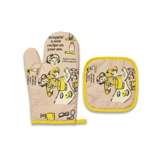Heat Resistant Oven Mitt and Pot Holder Set with Colorful Vegetable Print Kitchen Cooking Baking BBQ Gloves Protective Padded Oven Glove and Hot Pad for Safe Handling of Hot Cookware Heat Resistant Oven Mitt and Pot Holder Set with Colorful Vegetable Print Kitchen Cooking Baking BBQ Gloves Protective Padded Oven Glove and Hot Pad for Safe Handling of Hot Cookware