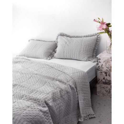 طقم غطاء سرير مدام كوكو ميدوس مزدوج – رمادي، غطاء سرير 230×250 سم مع 2 كيس وسادة، تصميم عصري أنيق من البوليستر لغرفة نوم مميزة طقم غطاء سرير مدام كوكو ميدوس مزدوج – رمادي، غطاء سرير 230×250 سم مع 2 كيس وسادة، تصميم عصري أنيق من البوليستر لغرفة نوم مميزة