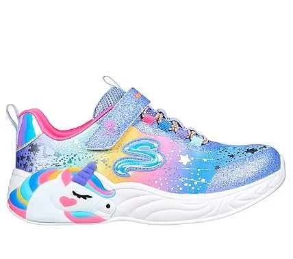 سكيتشرز فتيات S Lights حذاء رياضي مضيء Unicorn Dreams باللون الأزرق، مقاس 35. تتميز هذه الأحذية الرائعة بتشطيب لامع متدرج، ونعل داخلي مريح ومبطن، مثالية للارتداء اليومي. سكيتشرز فتيات S Lights حذاء رياضي مضيء Unicorn Dreams باللون الأزرق، مقاس 35. تتميز هذه الأحذية الرائعة بتشطيب لامع متدرج، ونعل داخلي مريح ومبطن، مثالية للارتداء اليومي.