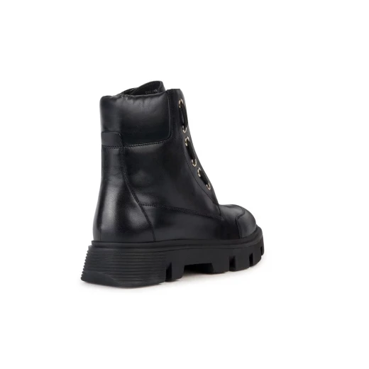 حذاء جيوكس فيلدي نسائي أسود بنعل مطاطي مسامي مقاس 37، يتميز بغشاء مقاوم للماء لتوفير الراحة المثلى والحفاظ على جفاف القدمين طوال اليوم، مع سهولة الاستبدال في متاجر جيوكس/جور - جيوكس - Image 4