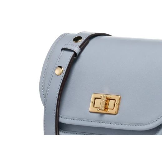 Flavrie Woman Crossbody Bag Light Sky Plain Leather 3 Internal Compartments Adjustable Shoulder Strap Turn Lock Closure 21cm x 8cm x 17cm Stylish Everyday Handbag - Geox - Image 5