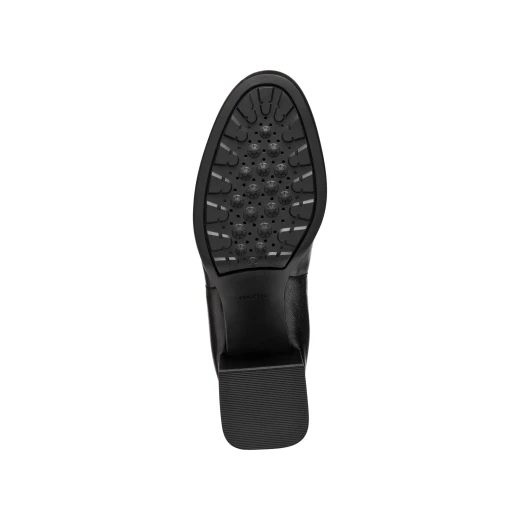 حذاء كاحل نسائي Geox Walk Pleasure 55 باللون الأسود، مقاس 37، مصنوع من الجلد، مريح ومبطن، ذو تصميم حضري أنيق، مثالي للاستخدام اليومي، رقم المنتج D56XBC.00081.C9999 - فوت جوي - Image 7