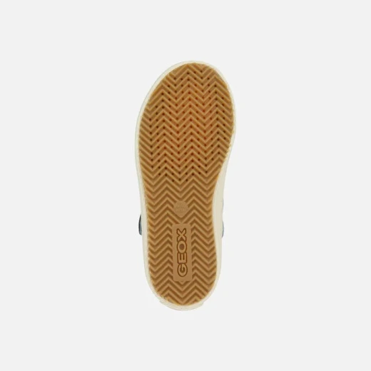 Geox Kalispera Girl's Sneakers Sage Green Size 35 Featuring Suede Like Upper with Printed Stars and Pearlescent Detailing Breathable and Stylish Urban Footwear for Girls - Geox - Image 6