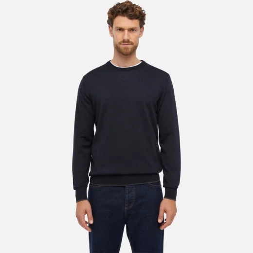 Geox Knit Man Crew Neck Sweater XL Black Merino Wool Recycled Fibers Classic Design Versatile Style Fast Delivery Easy Exchange Seasonal Wardrobe Essential 2024 Collection Geox Knit Man Crew Neck Sweater XL Black Merino Wool Recycled Fibers Classic Design Versatile Style Fast Delivery Easy Exchange Seasonal Wardrobe Essential 2024 Collection