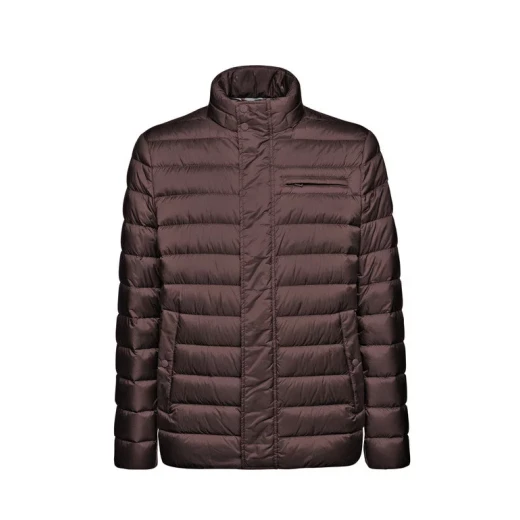 Warrens Man UltraLight Puffer Jacket Water Resistant Wind Blocking Detachable Hood Breast Pocket Chocolate Plum 50. Transitional Dressing for Perfect Comfort and Warmth.