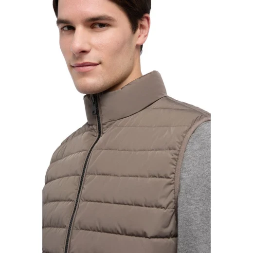 Wilmer Man Bungee Cord City Vest Recycled Polyester Water Resistant Wind Blocking - Wilmer - Image 9