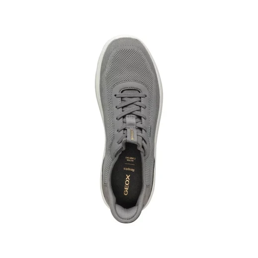 حذاء رجالي من جيوكس سفريكا بلس، رمادي داكن، مقاس 40: تصميم علوي منسوج، تصميم فائق النعومة، تفاصيل تأثير جلد الغزال، مثالي للارتداء اليومي، حذاء أنيق ومريح - Image 4
