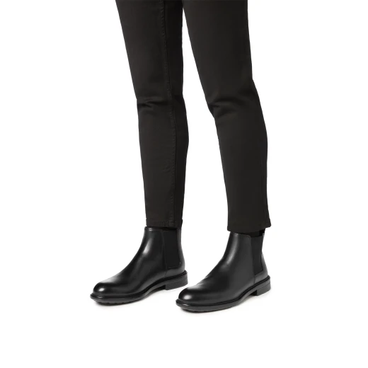 Walk Pleasure Men's Ankle Boot Black Leather Chelsea Boot 41, Modern Design, Comfortable Cushioning, Plain Leather Upper, Lightweight for All Day Wear, Item Code U567KA.00043.C9999 - Image 3