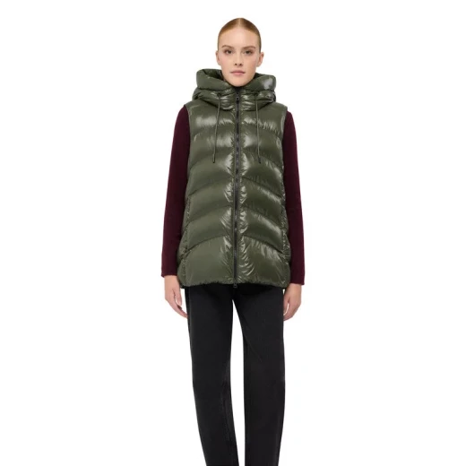 Bleyze Woman Hooded Vest Grape Leaf Lacquered Fabric Recycled Lining Padding W5628C Urban City Style Size 38 Comfortable Chic Design Lightweight Modern Fashion - Geox - Image 2