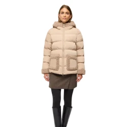 VILDE Jacket Woman Natural 40 Recycled Polyester Parka with Curly Teddy Fur Detailing Water Repellent Wind Blocking Winter Outerwear Sustainable Lining and Padding for Women