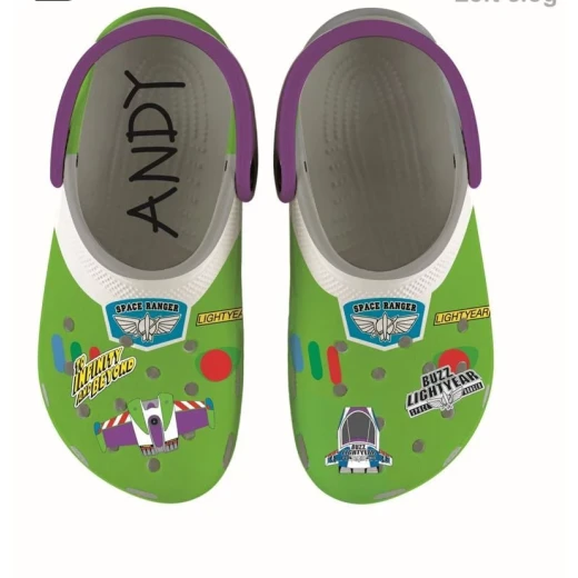 Crocs Toddlers Buzz Lightyear Classic Clog Featuring Space Ranger Design and 4 Exclusive Jibbitz Charms Multicolor Size 25 26 with Andy Signature on Inside Sole - Crocs - Image 2