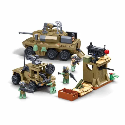 Sluban Army Joint Assault 744 Piece Building Block Set Military Model Construction Toy For Kids, Includes Tanks, Soldiers, and Weapons, Ages 6+