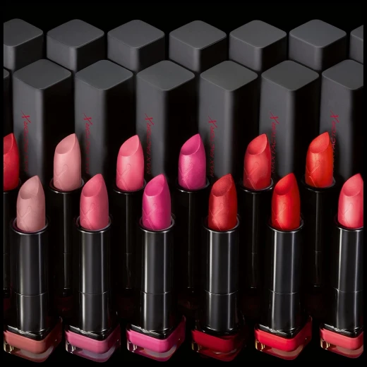 Max Factor Elixir Matte Lipstick Raisin Shade Hydrating Long Lasting Makeup for All Skin Tones - Max Factor - Image 5