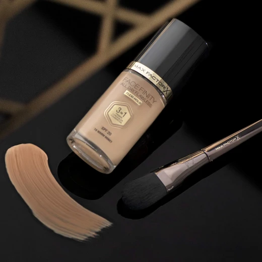 Max Factor Pro Foundation Brush F3 Airbrushed Finish Blending Tool for Flawless Makeup - Max Factor - Image 6