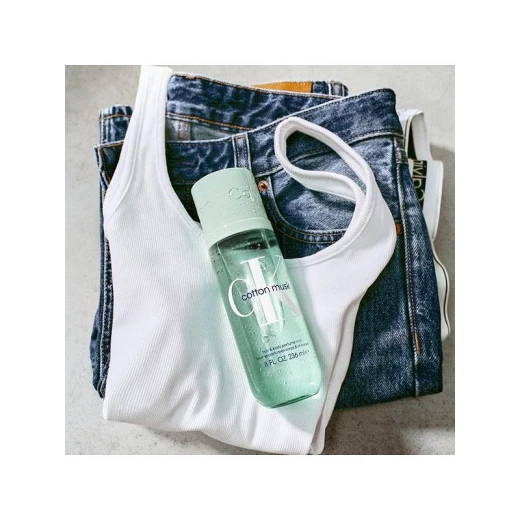 Calvin Klein CK Cotton Musk Perfume Mist 236ml Refreshing Unisex Fragrance for Hair & Body - Calvin Klein - Image 6