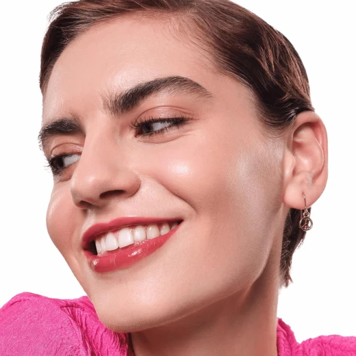 Essence Hydra Kiss Lip Ink Lipstick 07 Hazelnut Haze Long-Lasting Natural Shiny Vegan 4ml - Essence - Image 3