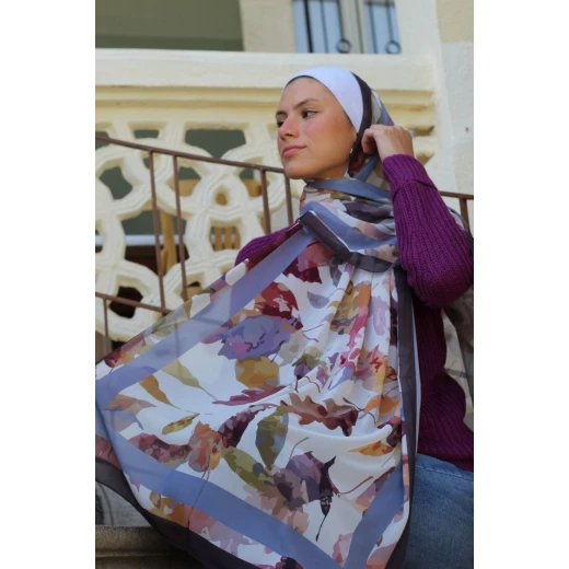 Kain Autumn Georgette Chiffon Hijab Scarf for Women Soft Lightweight Stylish Everyday Wear Blue 300x70cm Elegant Design Perfect for All Day Comfort - Kain - Image 2