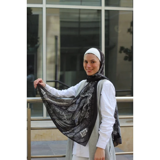 Kain Georgette Chiffon Hijab Scarf, Soft Lightweight, 300 x 70 cm, for Women - Kain - Image 3